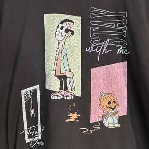 Weird Halloween Serial Killer Pumpkin spider Tshirt